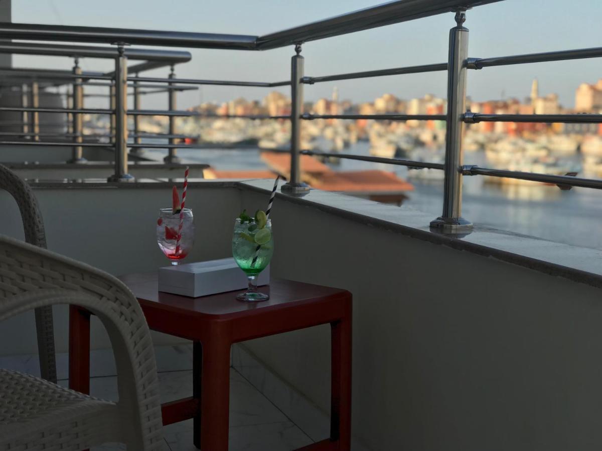 Dolphin Ras El-Bar Hotel エクステリア 写真
