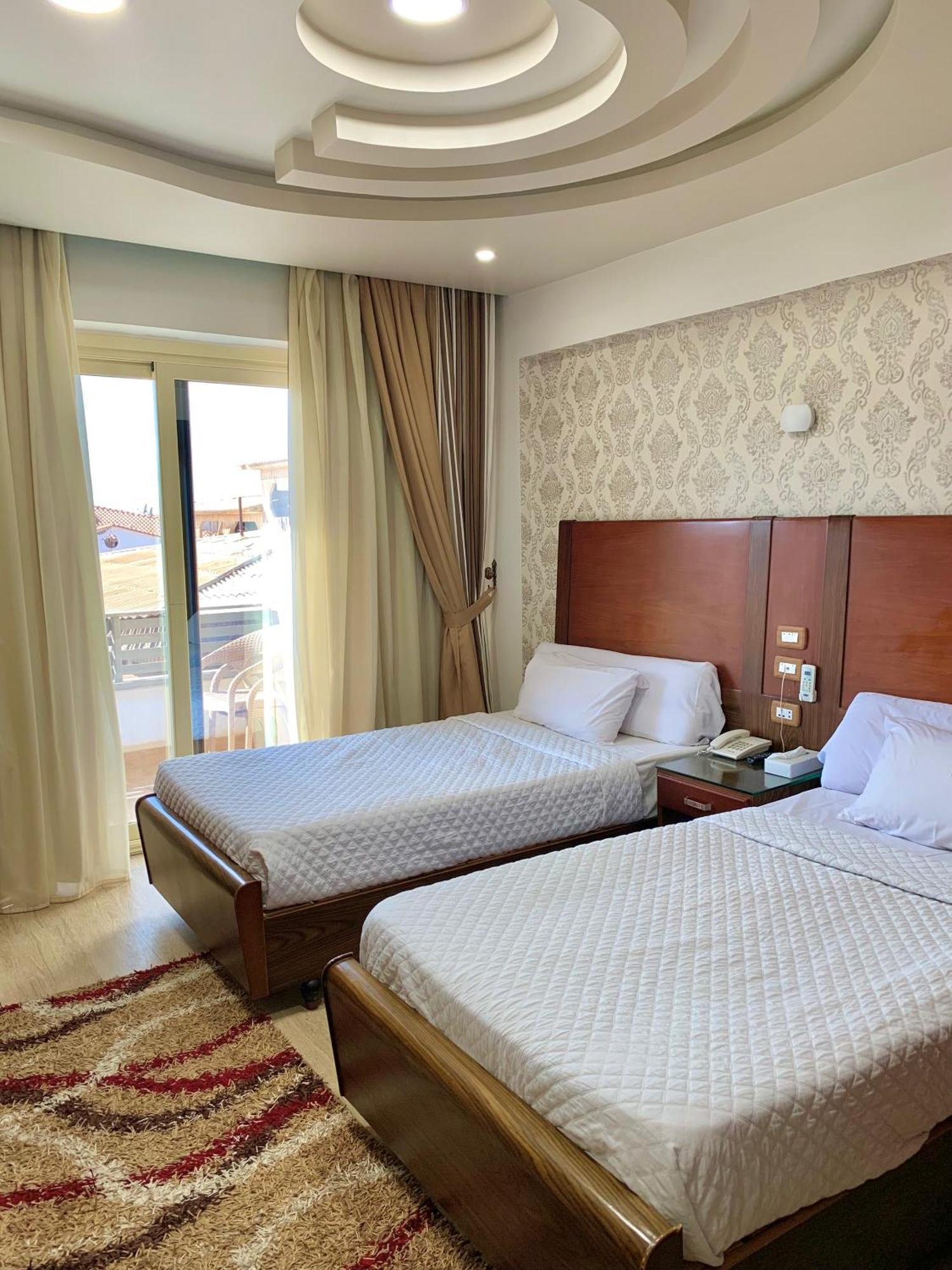 Dolphin Ras El-Bar Hotel エクステリア 写真