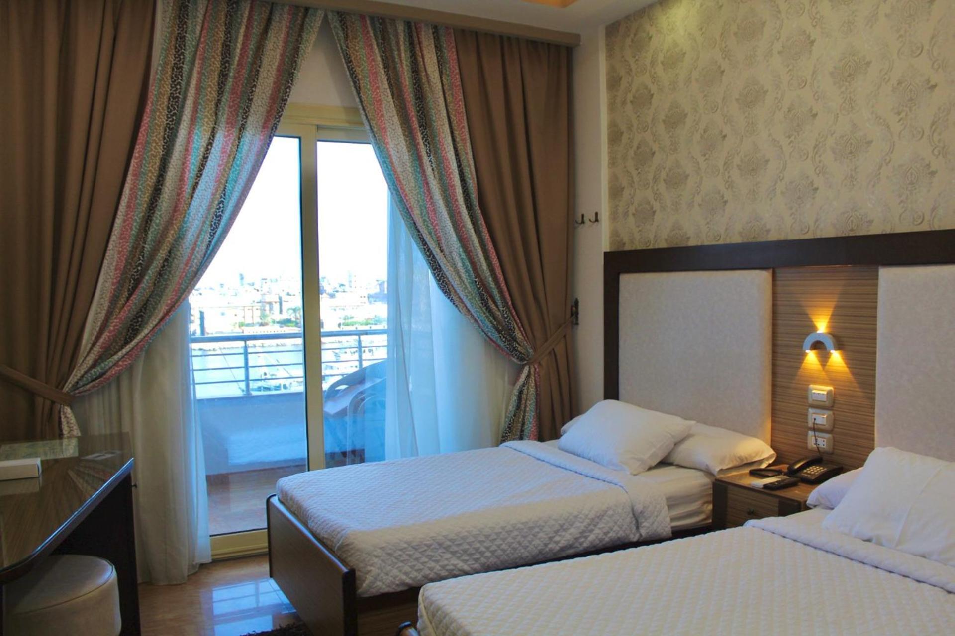 Dolphin Ras El-Bar Hotel エクステリア 写真